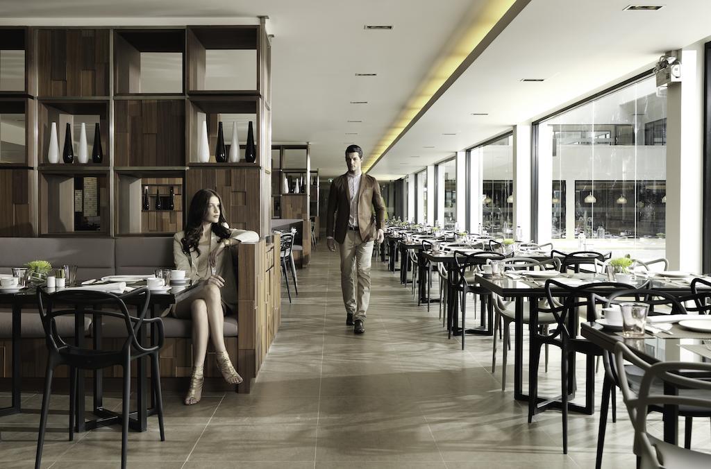 S Ratchada Leisure Hotel - Sha Plus Bangkok Exterior photo The restaurant