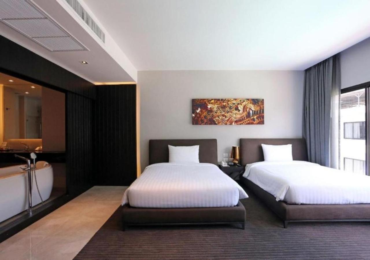 S Ratchada Leisure Hotel - Sha Plus Bangkok Exterior photo Deluxe Room